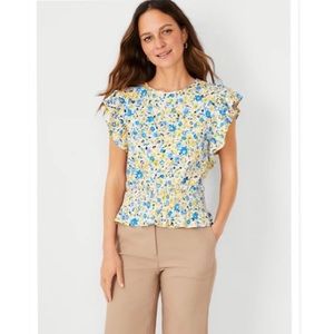NWT ANN TAYLOR FLORAL SMOCKED WAIST FLUTTER SLEEVE TOP LARGE SIZE